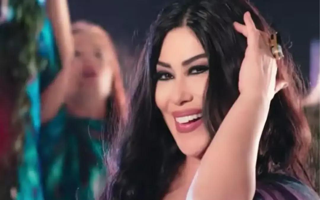 Zarafetiyle Göz Kamaştırıyor